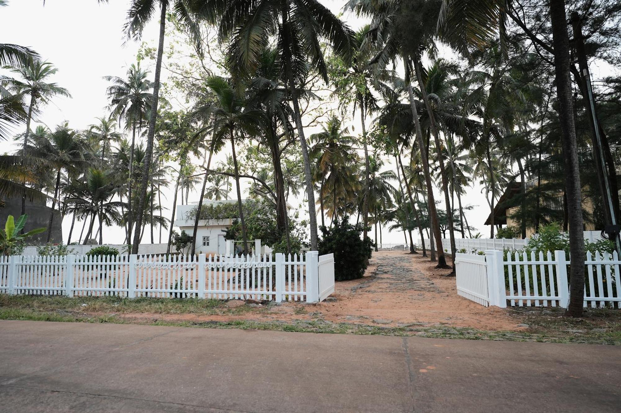 Beach At The White House Udupi Buitenkant foto